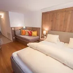 Serner Am Vakantieboerderij Zell am Moos